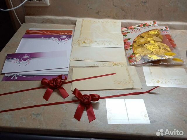 Свадебные и праздничные аксессуары