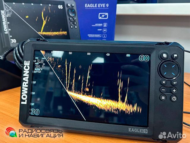 Эхолот с live датчиком Lowrance Eagle EYE