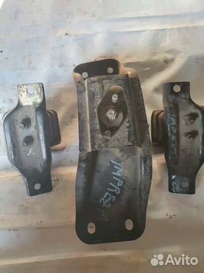 Подушка двигателя Subaru Forester,Impreza 1992-200