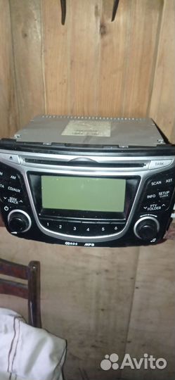 Штатная магнитола на hyundai solaris 1
