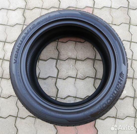 Hankook Ventus V12 Evo2 K120 225/45 R17