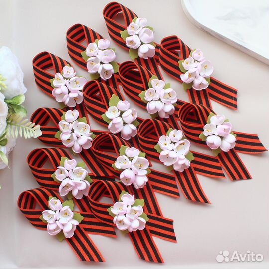 Брошь георгиевская лента