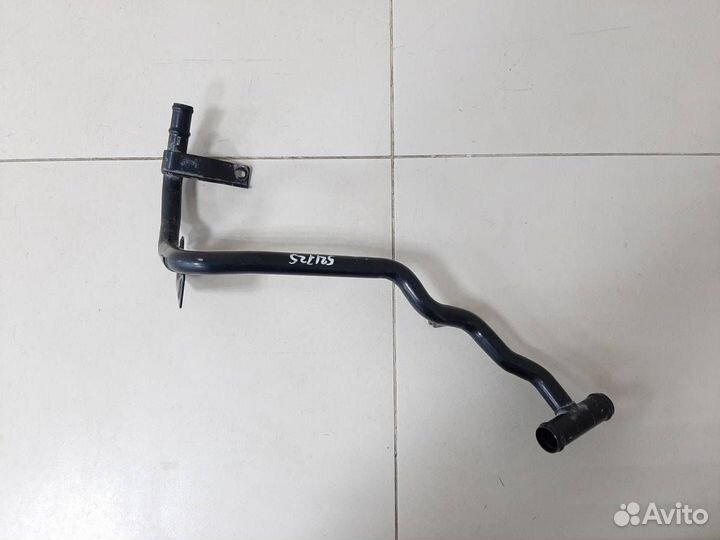 Трубка системы охлаждения Volkswagen Tiguan 2017