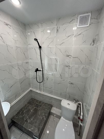 Комната 19 м² в 6-к., 1/6 эт.