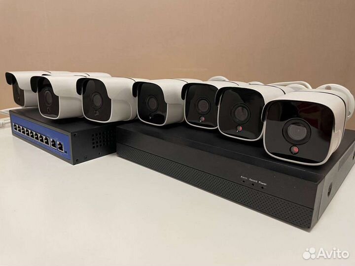 Комплект ip видеонаблюдения 8 камер Poe 5Мп