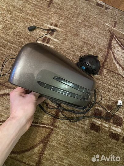 Левая крышка зеркала w204/w221/w212/w218