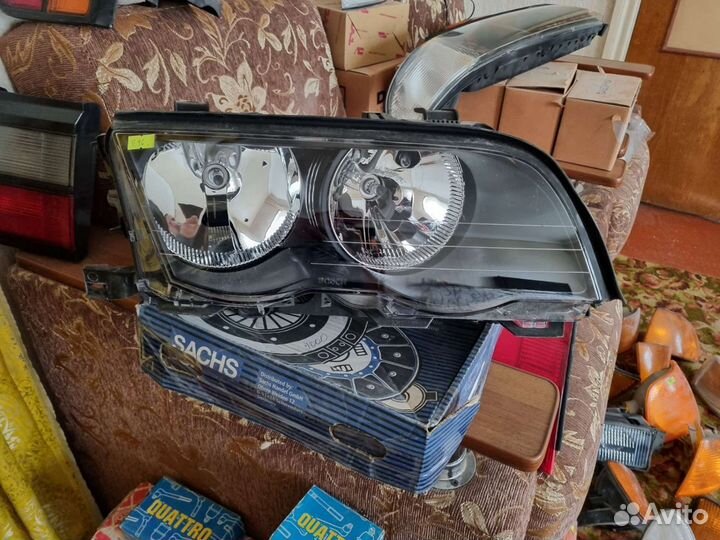 Бмв Е46 фара левая новая,хелла
