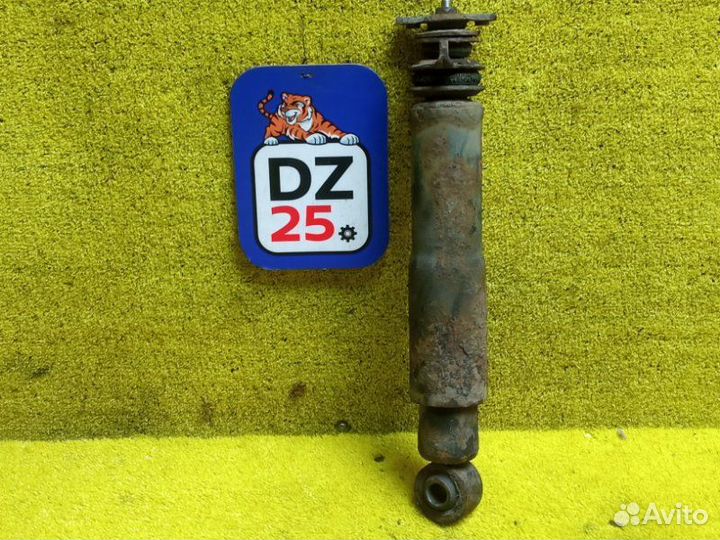 Амортизатор задний левый Toyota/Lexus Land