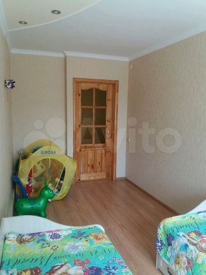 4-к. квартира, 79,4 м², 1/3 эт.