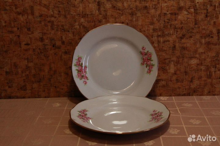 Кофейный сервиз и тарелки Рига