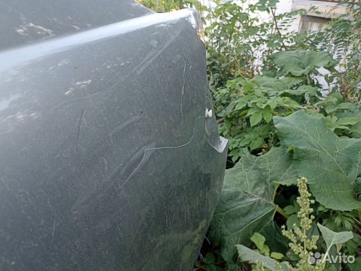 Задняя левая четверть кузов Nissan Tiida C11 Седан