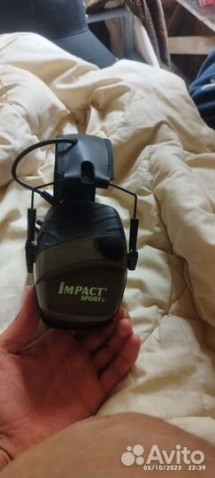 Наушники Howard impact sports