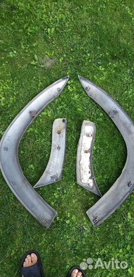 Накладки на арки крыла Toyota rav 4 2001