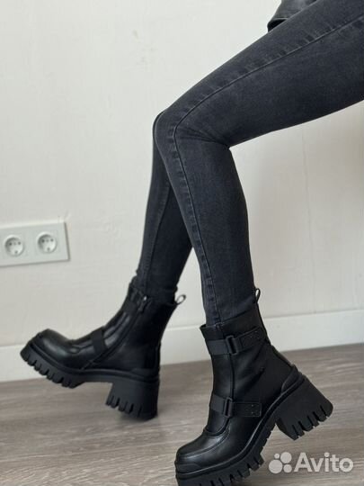 Ботинки демисезонные