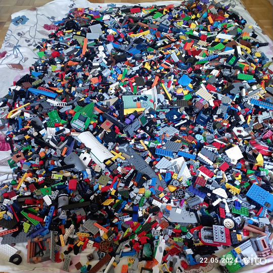 Детали конструкторов (оригинал Lego и аналоги)