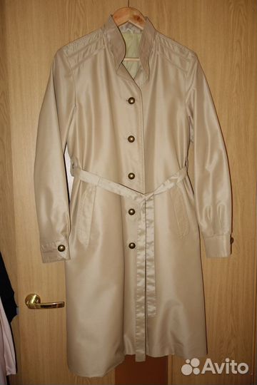 Плащ с отливом 