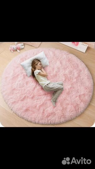 Коврик пушистик