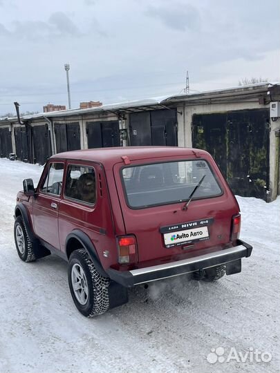 LADA 4x4 (Нива) 1.7 МТ, 1997, 200 000 км
