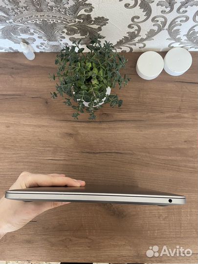 Macbook pro 13 2020 m1