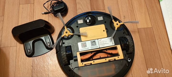 Робот пылесос