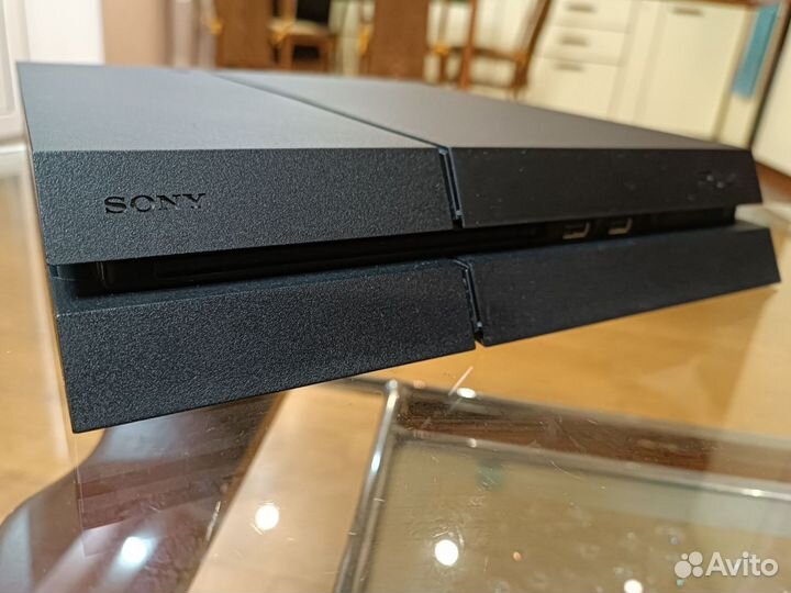 PS4 CUN-1208B 1TB 2 джой + Игры Sony PlayStation