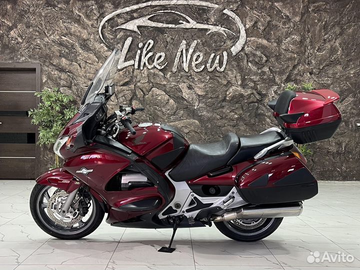 Honda ST1300A Pan-European