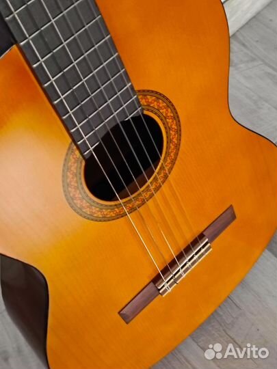 Гитара Yamaha cм-40, с чехлом
