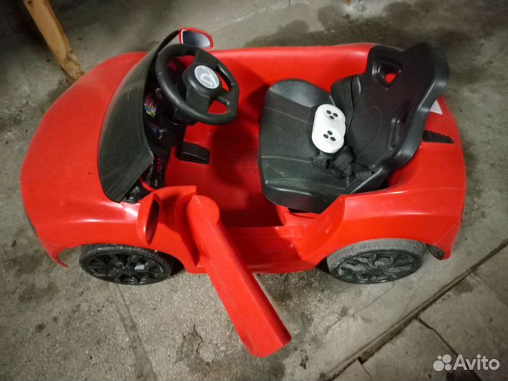 Детский электромобиль бу