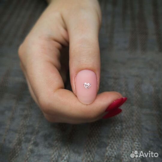 Мастер маникюра