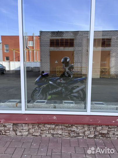 Suzuki gsxr 600 k2