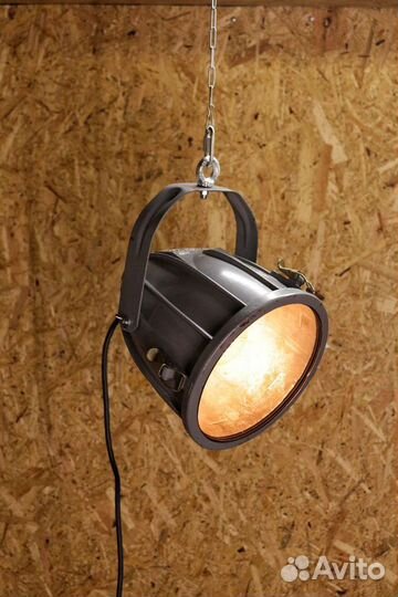 Прожектор СССР подвесной светильник