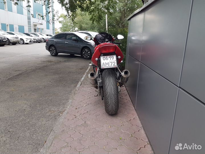 Honda VTR 1000F