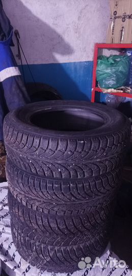 Michelin Agilis 81 Snow-Ice 185/65 R14 32P