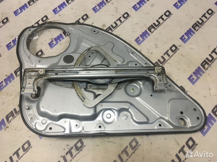 Стеклоподъемник мех. задний правый Форд Фокус 2