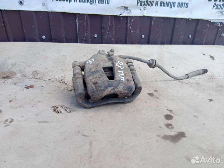 Суппорт передний правый opel Corsa d