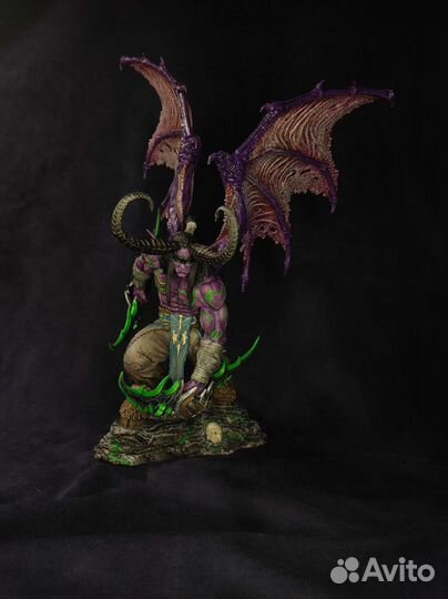 Коллекционная фигура Иллидан из Варкрафта