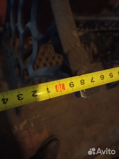 Станина чугунная от швейной машинки