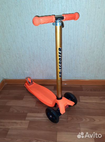 Самокат 3х колёсный XD Scooter Orange С Подсветкой