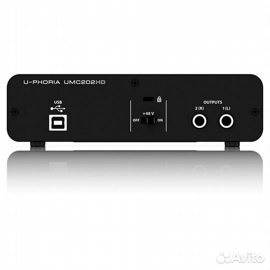 Behringer U-Phoria UMC202HD зв карта новая