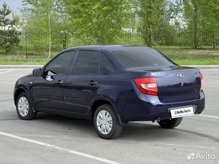 LADA Granta 1.6 AT, 2013, 193 200 км