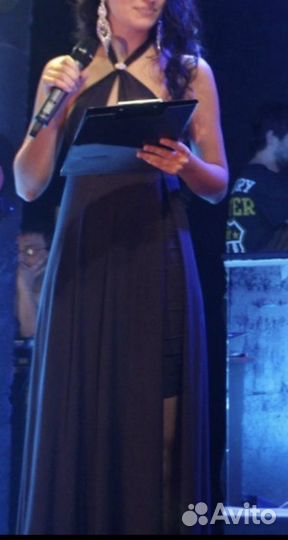 Нарядное женское плать