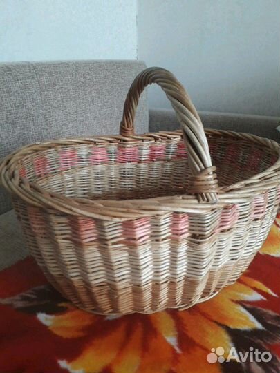 Корзина плетеная