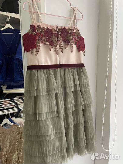 Платье нарядное для девочки