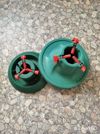 Подставки для елок