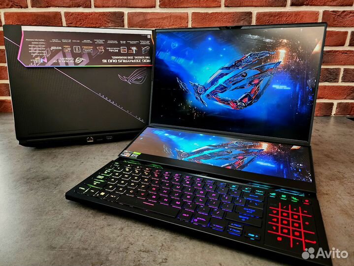 2 Дисплея Asus ROG Zephyrus Duo 16