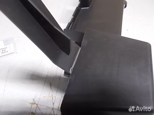 Усилитель переднего бампера верхний citroen C3