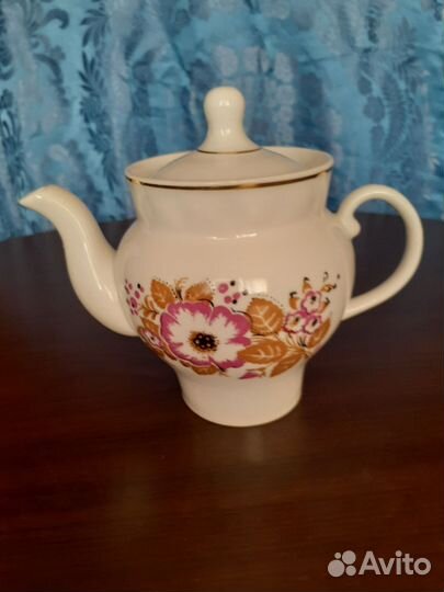 Заварочный чайник, кружки, солонки времен СССР