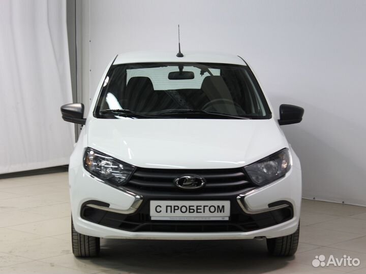 LADA Granta 1.6 МТ, 2021, 31 054 км
