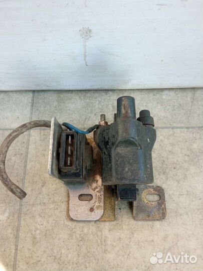 Катушка зажигания Audi 80 B4