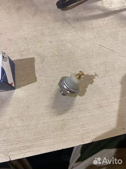 Датчик давления масла